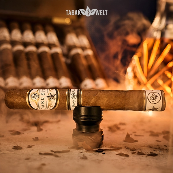 Rocky Patel Dark Star Zigarren Toro image