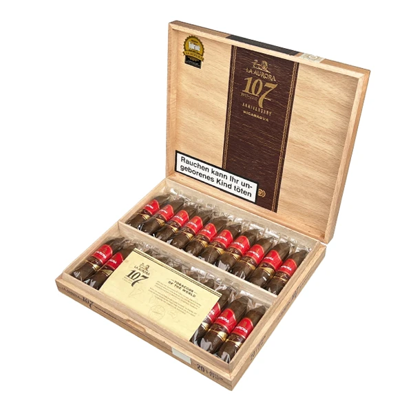 la-aurora-107-zigarren-nicaragua-zeppelin